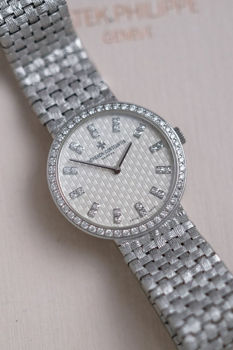 นาฬิกา VACHERON CONSTANTIN Patrimony Full 18K White Gold Diamond