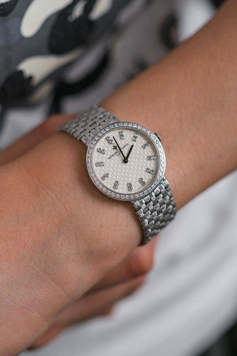 นาฬิกามือสอง VACHERON CONSTANTIN Patrimony Full 18K White Gold Diamond