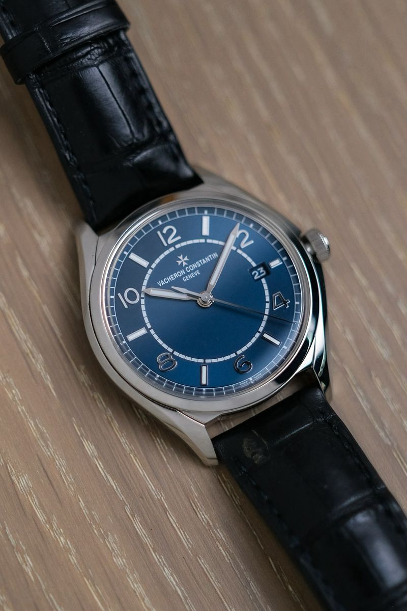 รับซื้อนาฬิกา Vacheron Constantin Fiftysix Self-Winding 4600E000A-B487