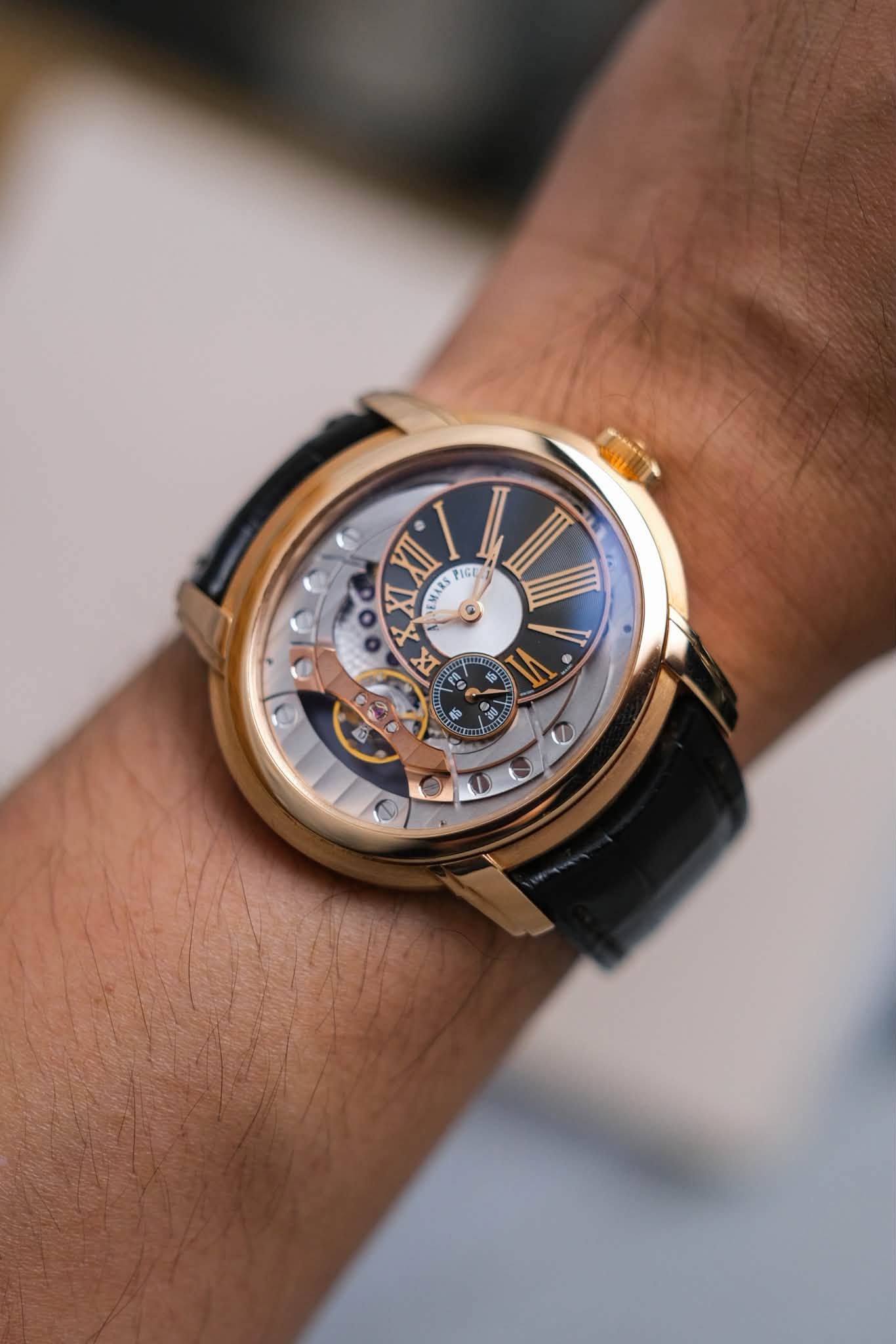 นาฬิกา Audemars Piguet Millenary 18k Rose Gold try on wrist