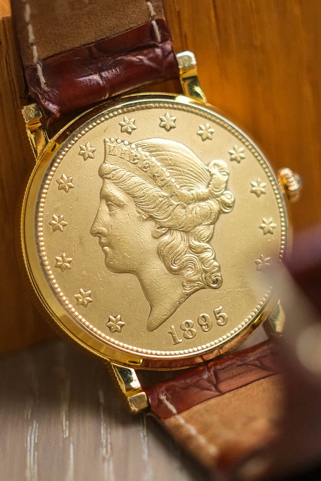 CORUM TWENTY DOLLAR COIN WATCH 18k GOLD Automatic (9)