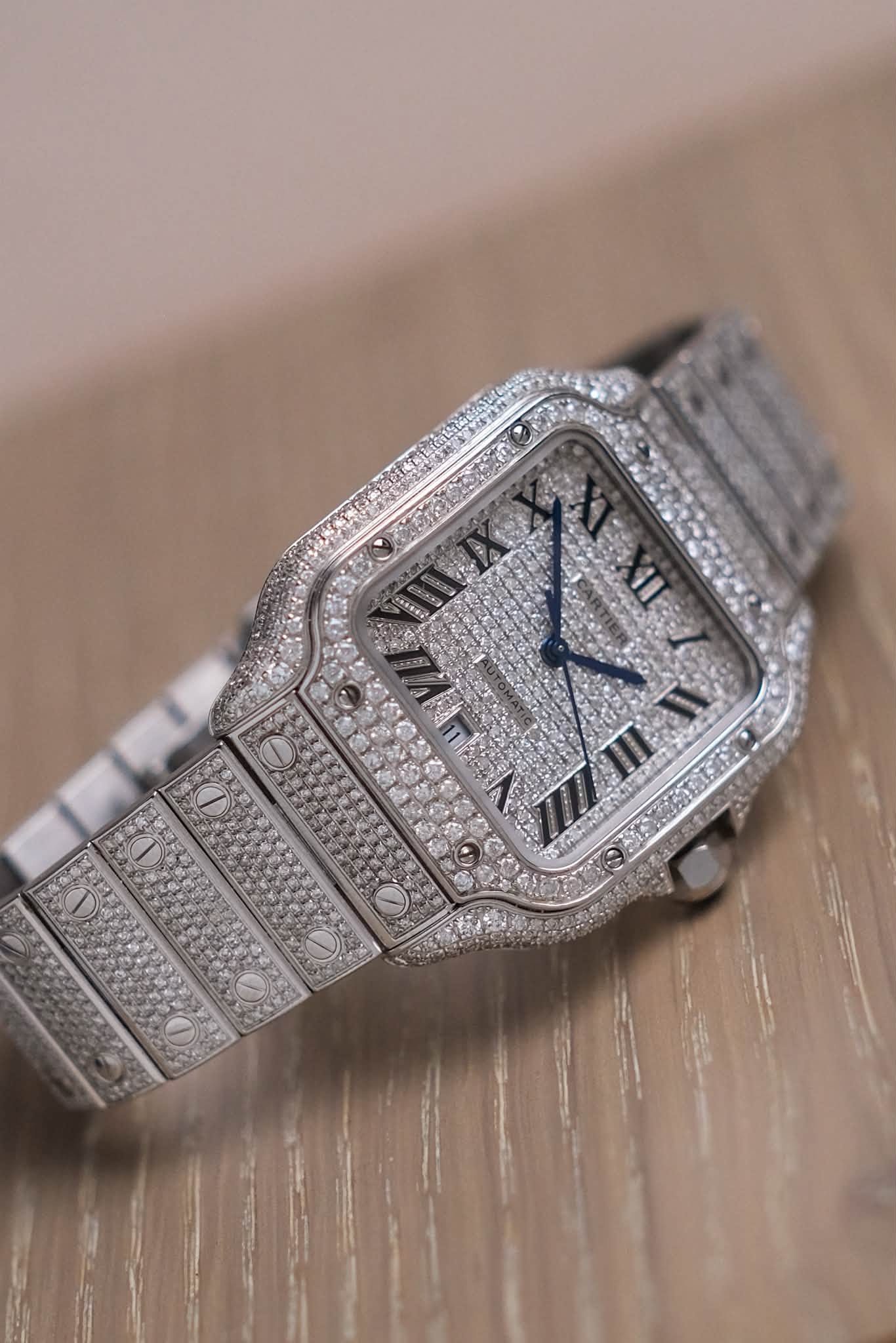 นาฬิกามือสอง Cartier Santos de Cartier Large Full Diamond