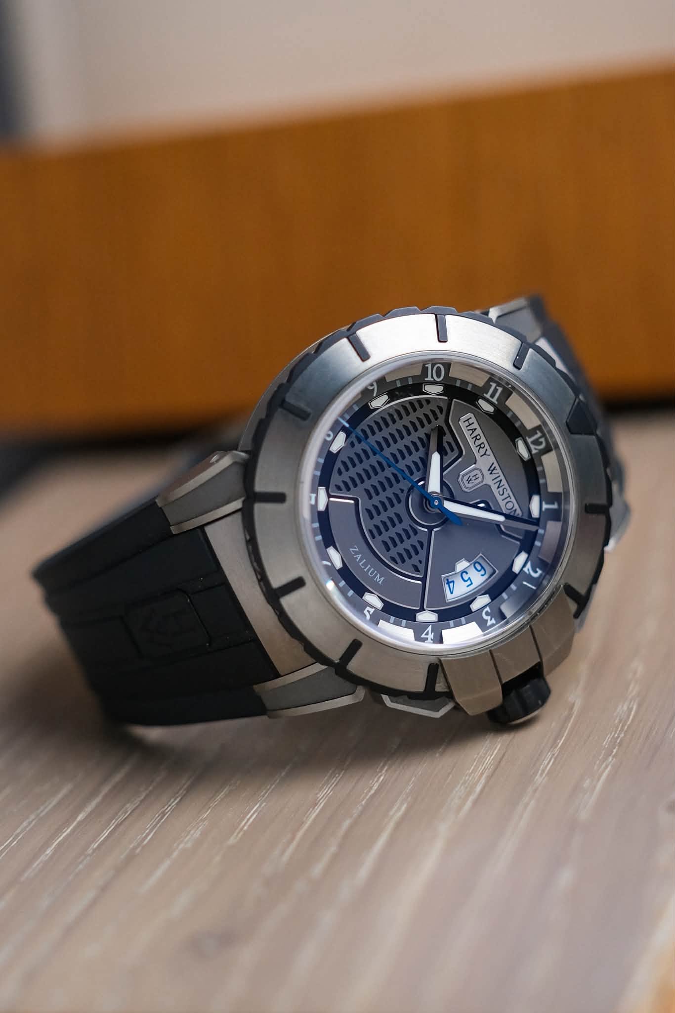รับซื้อนาฬิกา Harry Winston Ocean Sport Zalium 45mm