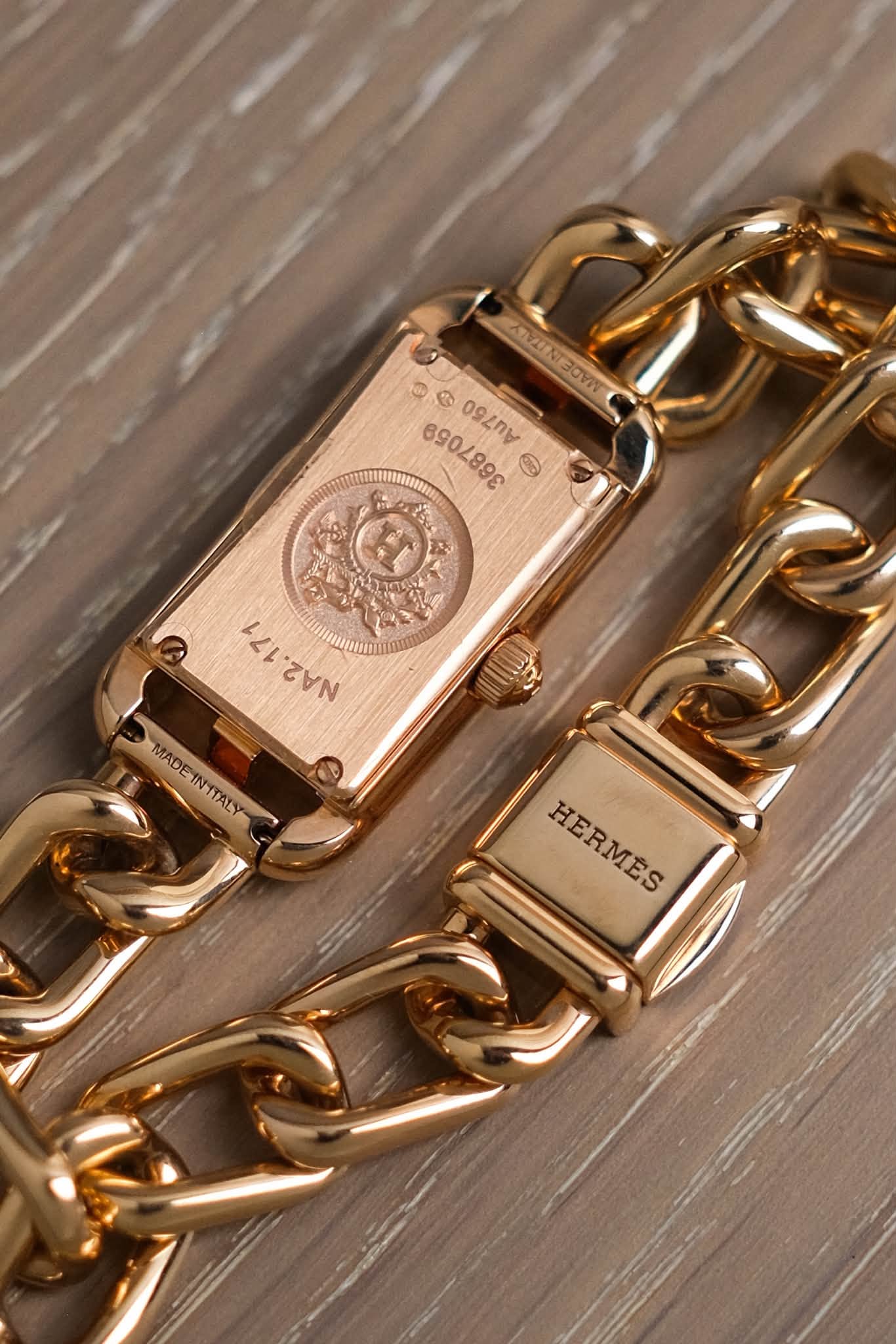 ขายนาฬิกา Hermès Nantucket 18K Rose Gold Diamond NA2 solid backcase