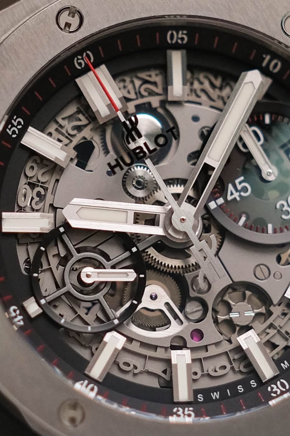 Hublot Big Bang Integral Titanium 42mm 451.NX.1170 (5)