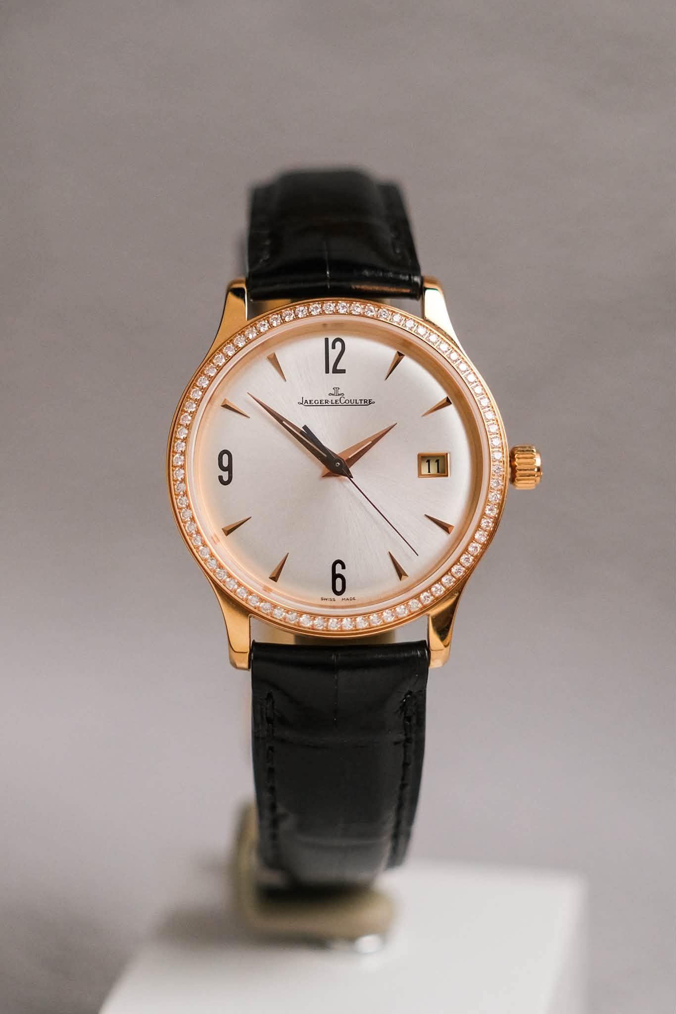 ขายนาฬิกา Jaeger-LeCoultre Master Control 18K Rose Gold Diamond