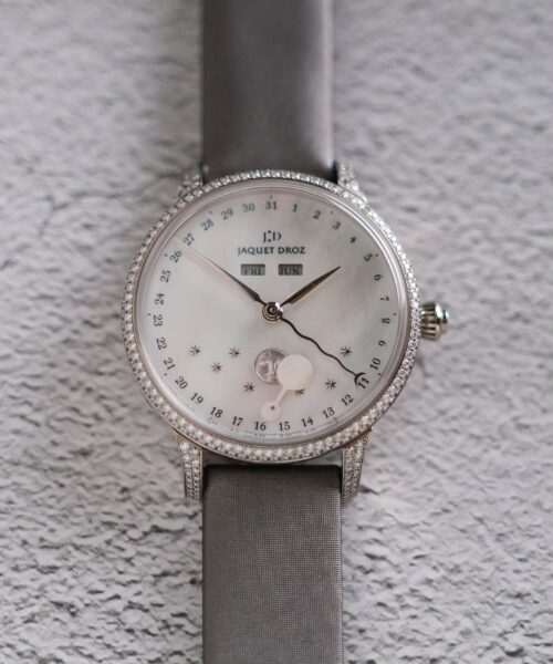 รับซื้อนาฬิกา Jaquet Droz Astrale Calendar Moonphase J012614570