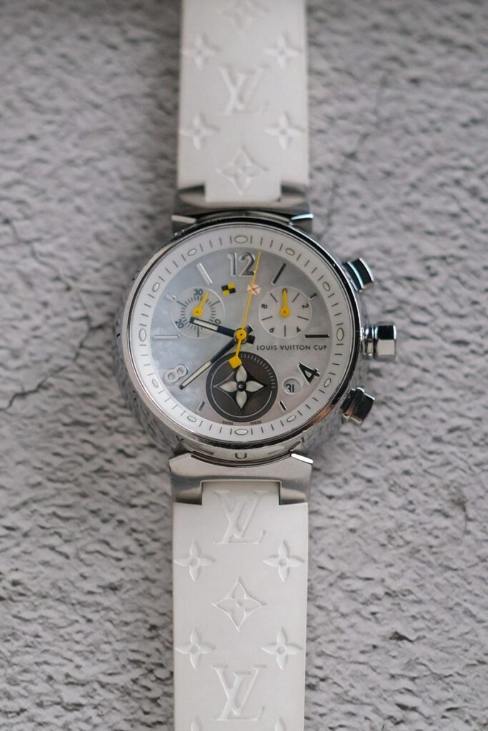 ร้านนาฬิกา Louis Vuitton Tambour Lovely Cup Mother of Pearl 34mm