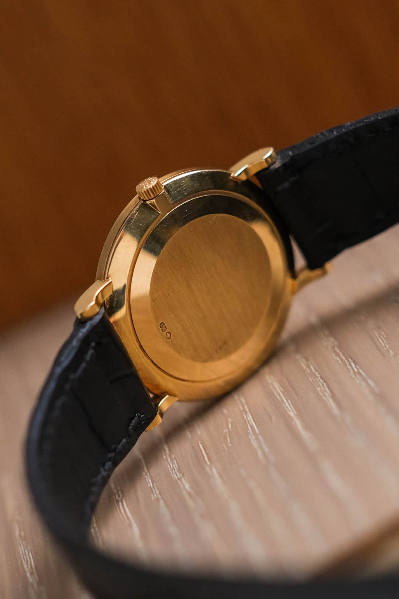 นาฬิกา Patek Philippe Calatrava 18K Yellow Gold 3919J