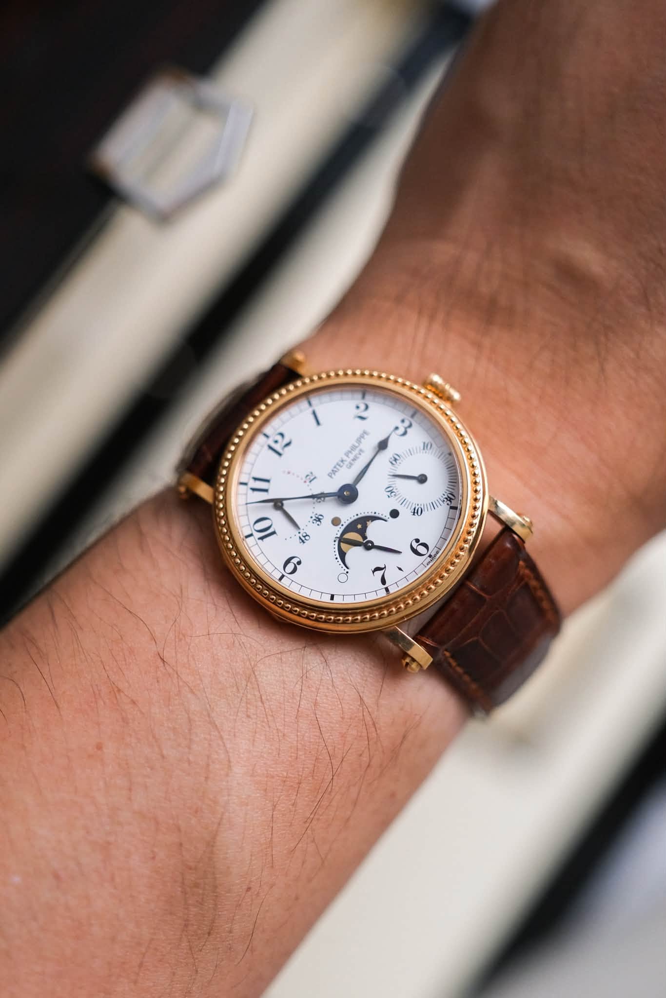ร้านนาฬิกา Patek Philippe Calatrava Power Reserve Moonphase 5015J