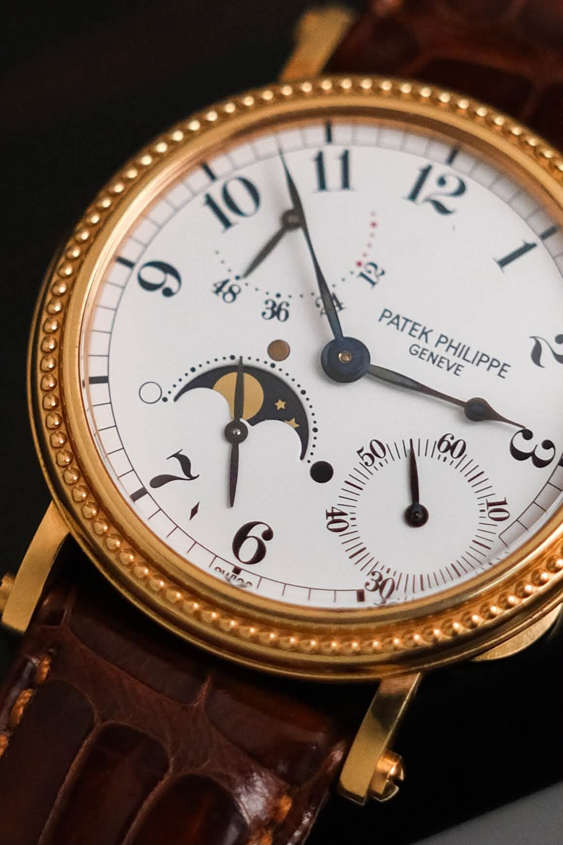 ขายนาฬิกา Patek Philippe Calatrava Power Reserve Moonphase 5015J