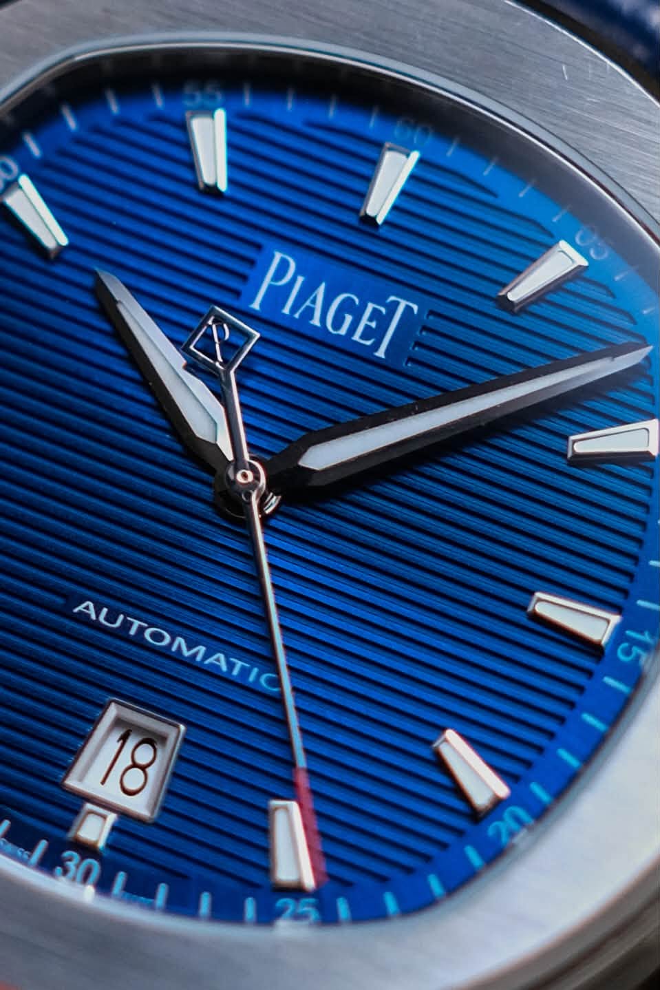 Piaget Polo S Blue Dial G0A43001 (5)