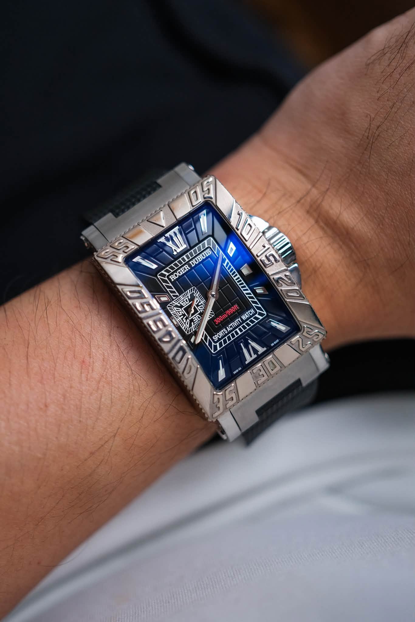 นาฬิกา Roger Dubuis SeaMore “Sports Activity Watch” Limited Edition MS 34.21