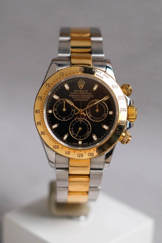 นาฬิกา Rolex Cosmograph Daytona Yellow Rolesor Black Dial 116523