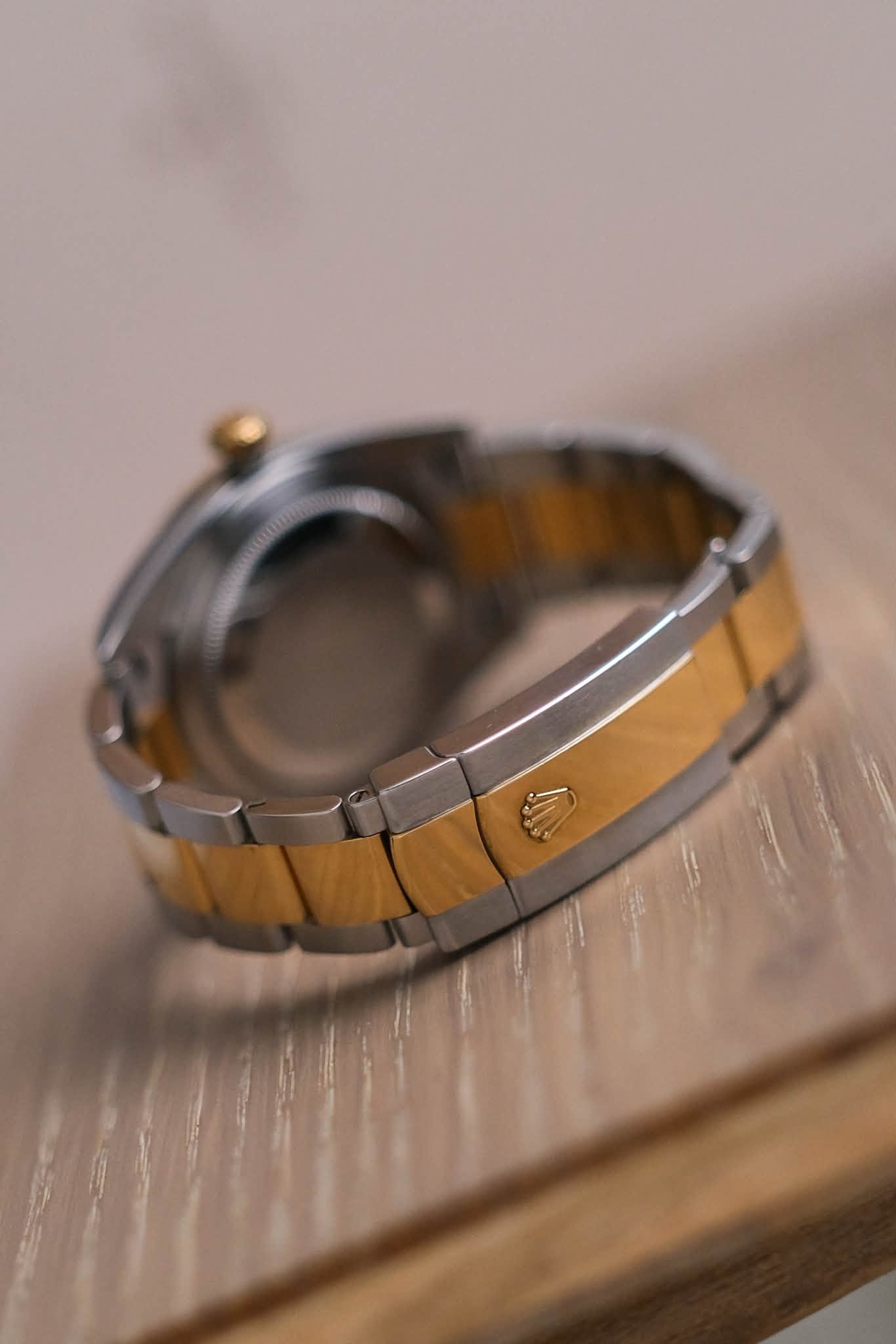 รับซื้อนาฬิกา Rolex Datejust 41 Wimbledon 2 Tone 126333