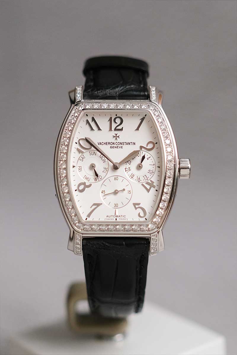 รับซื้อนาฬิกา Vacheron Constantin Royal Eagle Day-Date 18K White Gold 42008000G