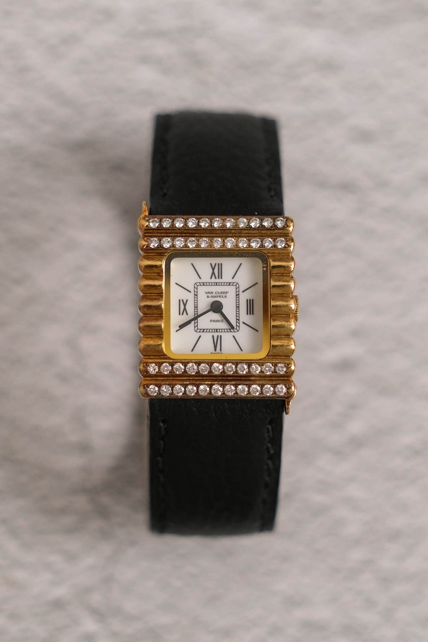 ร้านนาฬิกา Van Cleef & Arpels Vintage 18K Yellow Gold Diamond