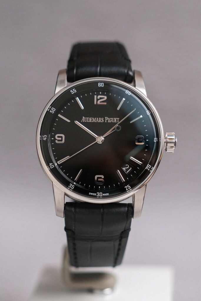 ร้านนาฬิกา Audemars Piguet Code 11.59 18K White Gold Black Dial 15210BC