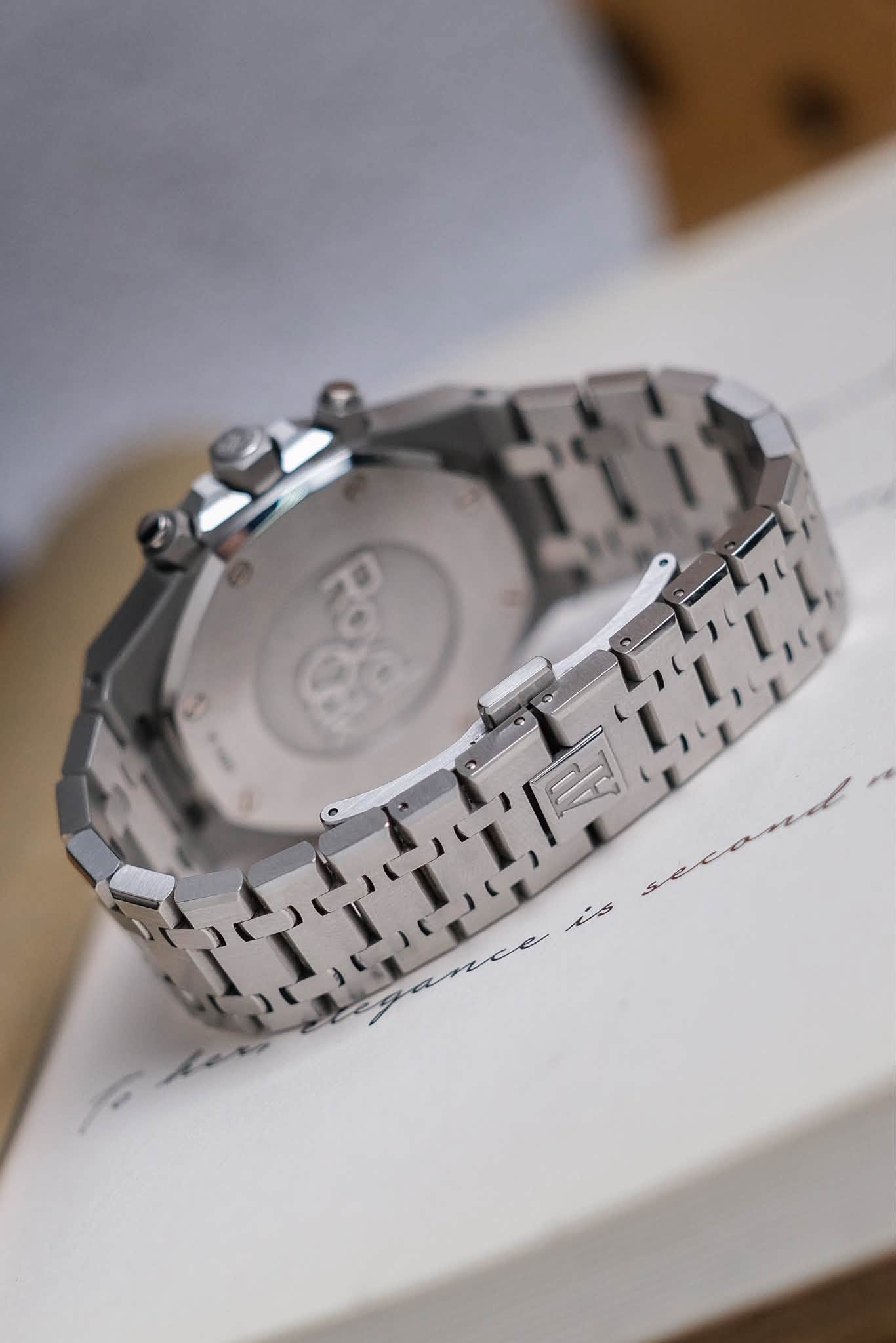 ขายนาฬิกา Audemars Piguet Royal Oak Chronograph Reverse Panda 26331ST.OO.1220ST