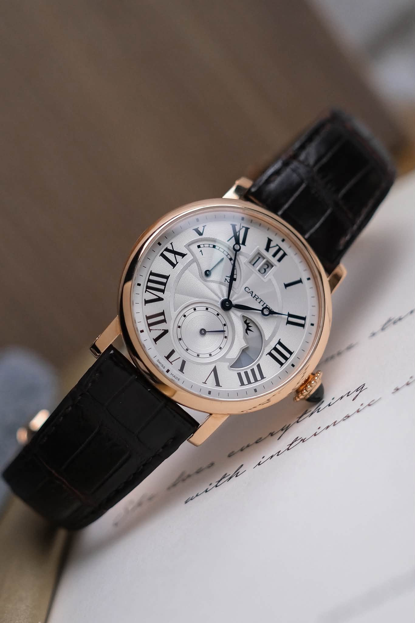 นาฬิกามือสอง Cartier Rotonde de Cartier Large Date Retrograde Second Time Zone W1556240