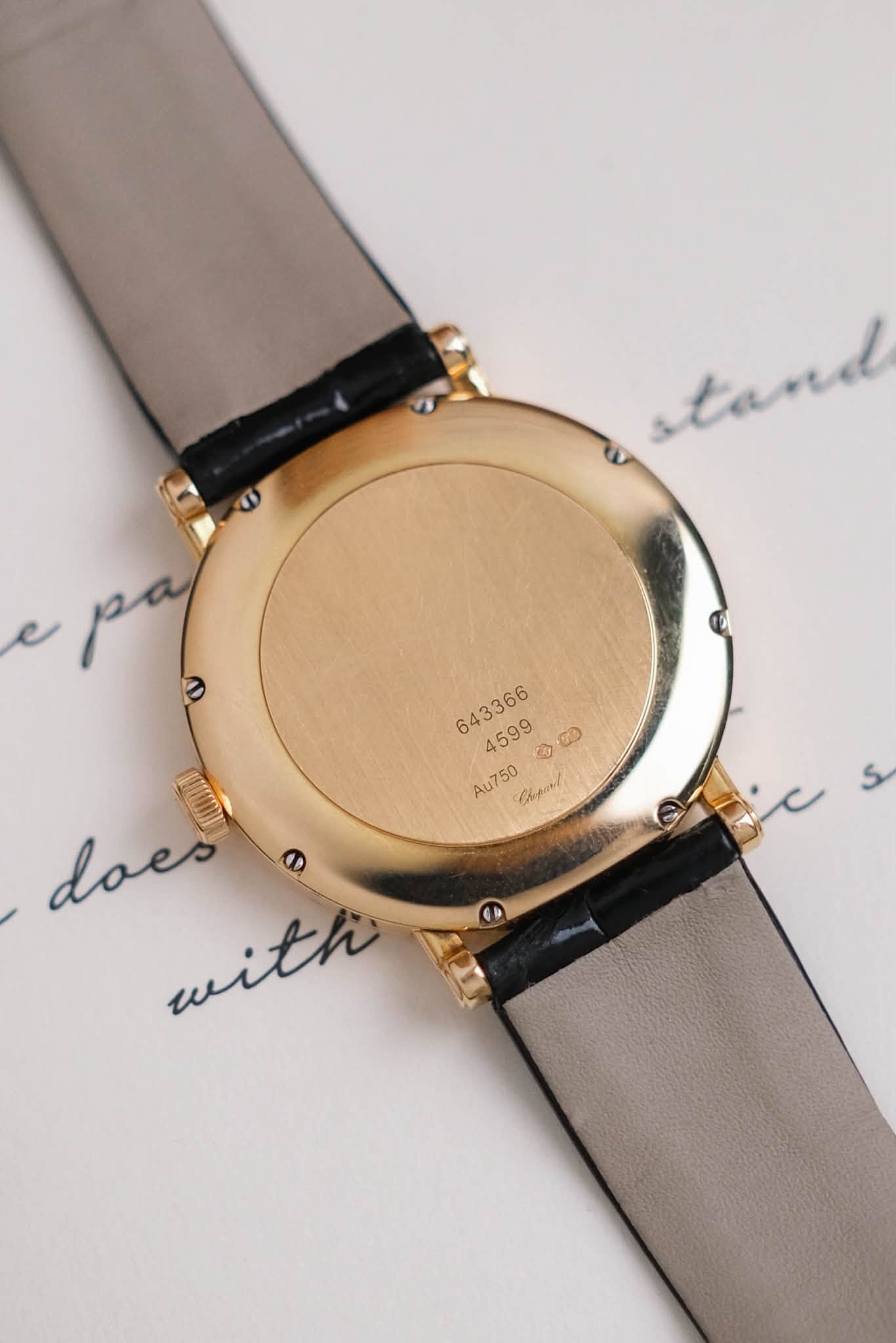 นาฬิกามือสอง Chopard Classic 18K Rose Gold