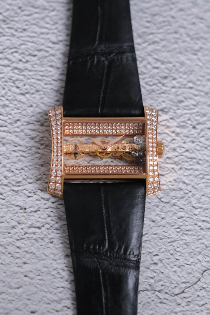 ร้านนาฬิกา Corum Golden Bridge Lady 18K Rose Gold Diamond 113.353.850089 0019R