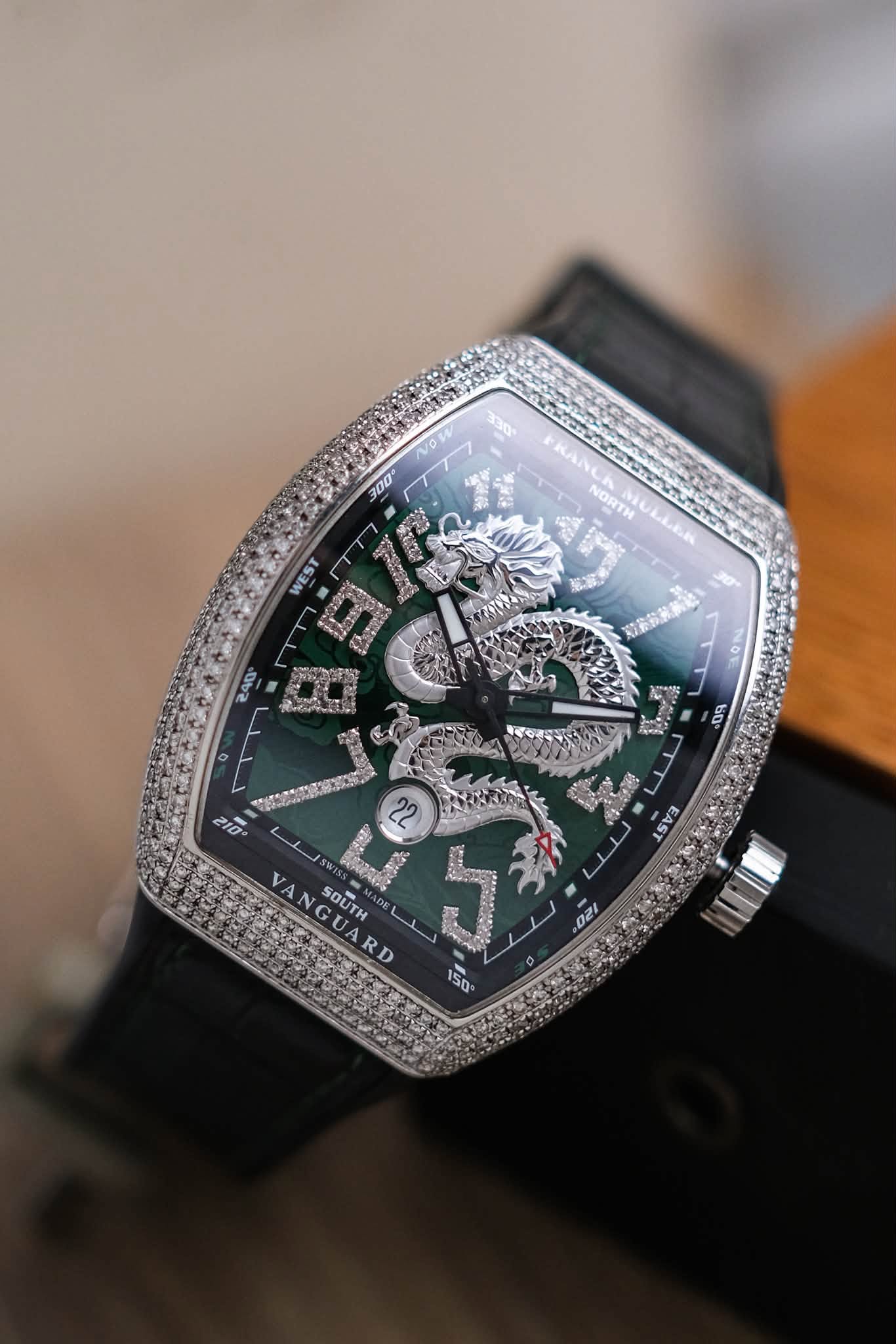 นาฬิกา Franck Muller Vanguard V45 Full Diamond Dragon King Limited Edition 188 V 45 SC DT AC NR