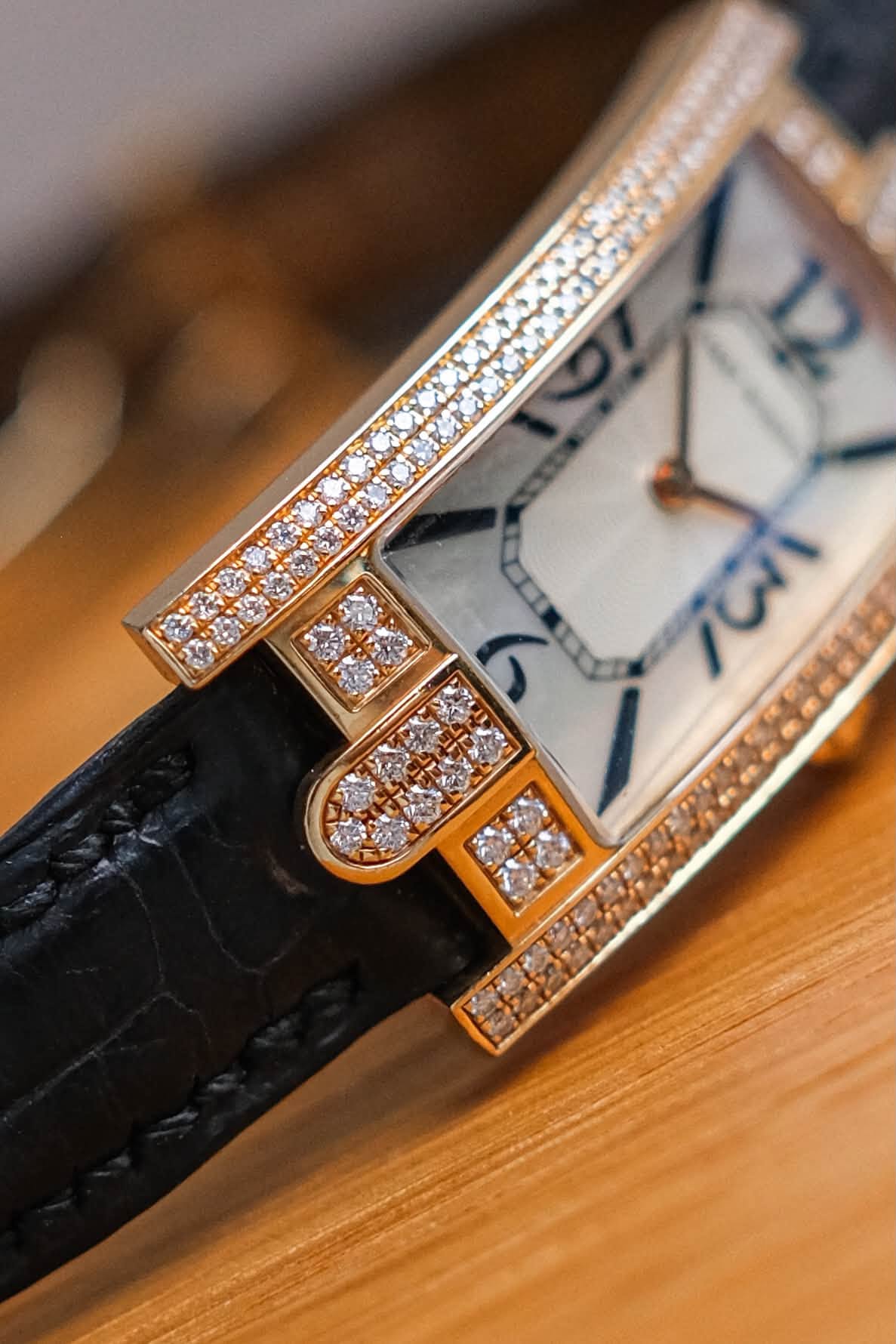 ขายนาฬิกา Harry Winston Avenue C Mini 18K Rose Gold Diamond