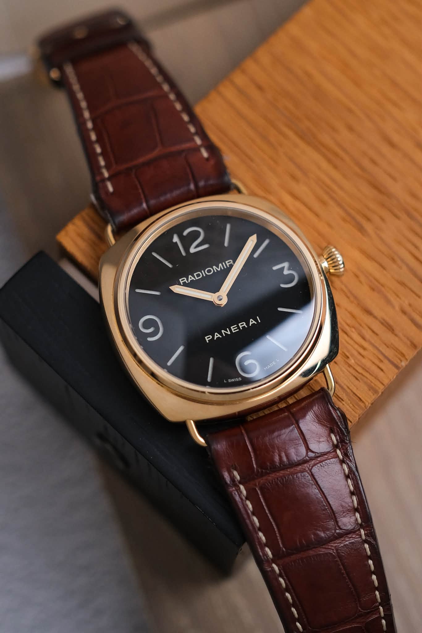 รับซื้อนาฬิกา Panerai Radiomir Base 18K Rose Gold PAM00231