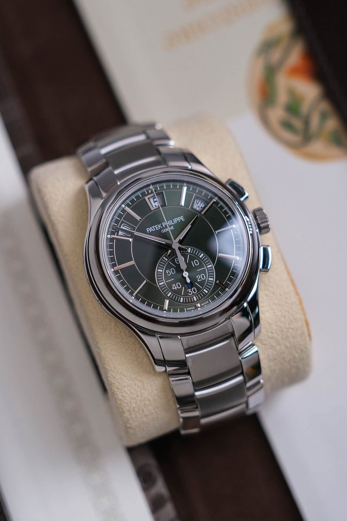 นาฬิกา Patek Philippe Annual Calendar Chronograph Stainless Steel 59051A-001