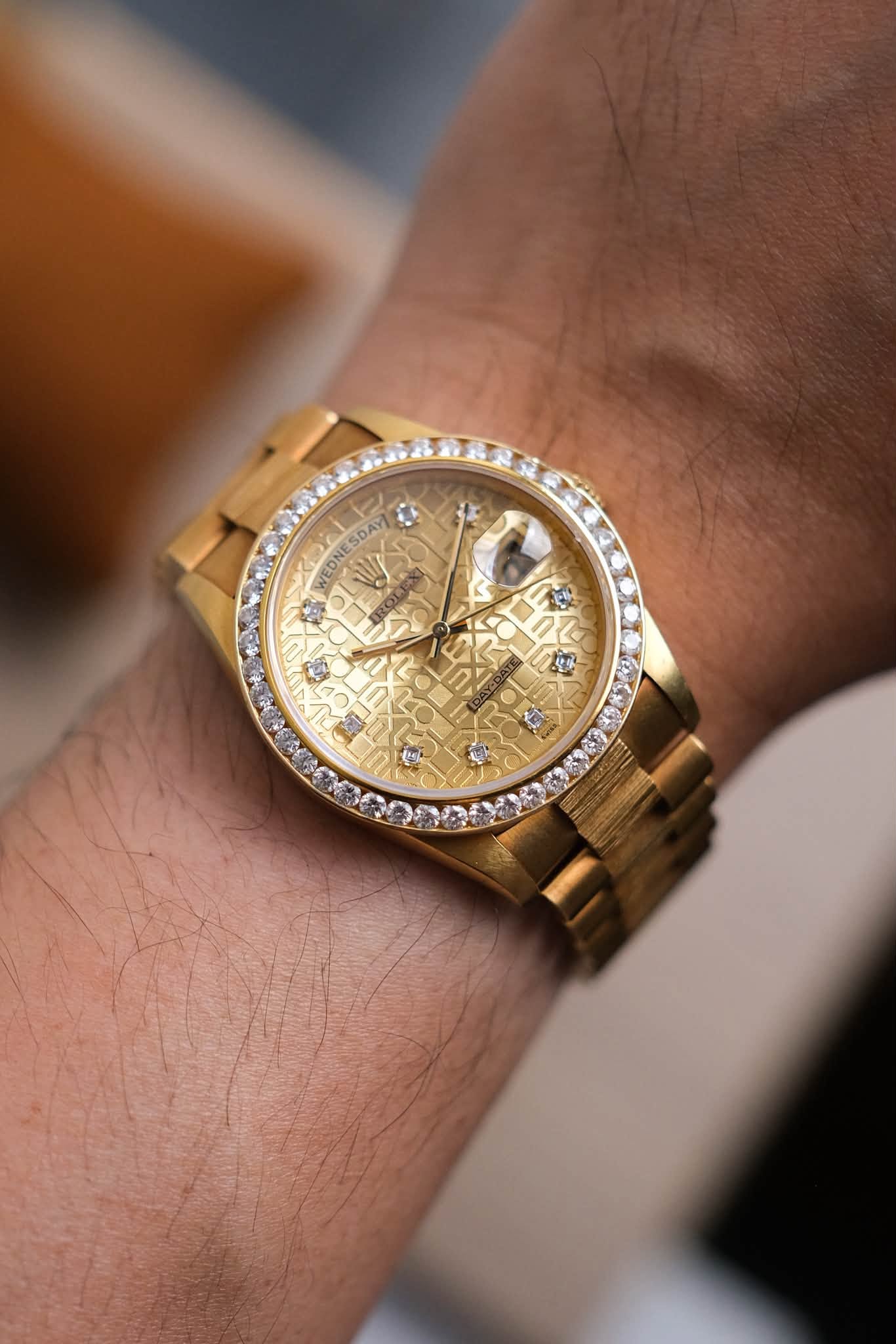 ขายนาฬิกา Rolex Day-Date 36 18K Yellow Gold Diamond Bark Finish 18248