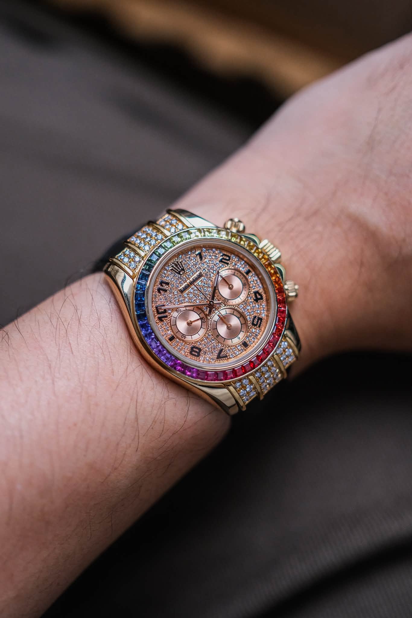 ร้านนาฬิกา Rolex Daytona 18K Yellow Gold Rainbow Diamond After Setting