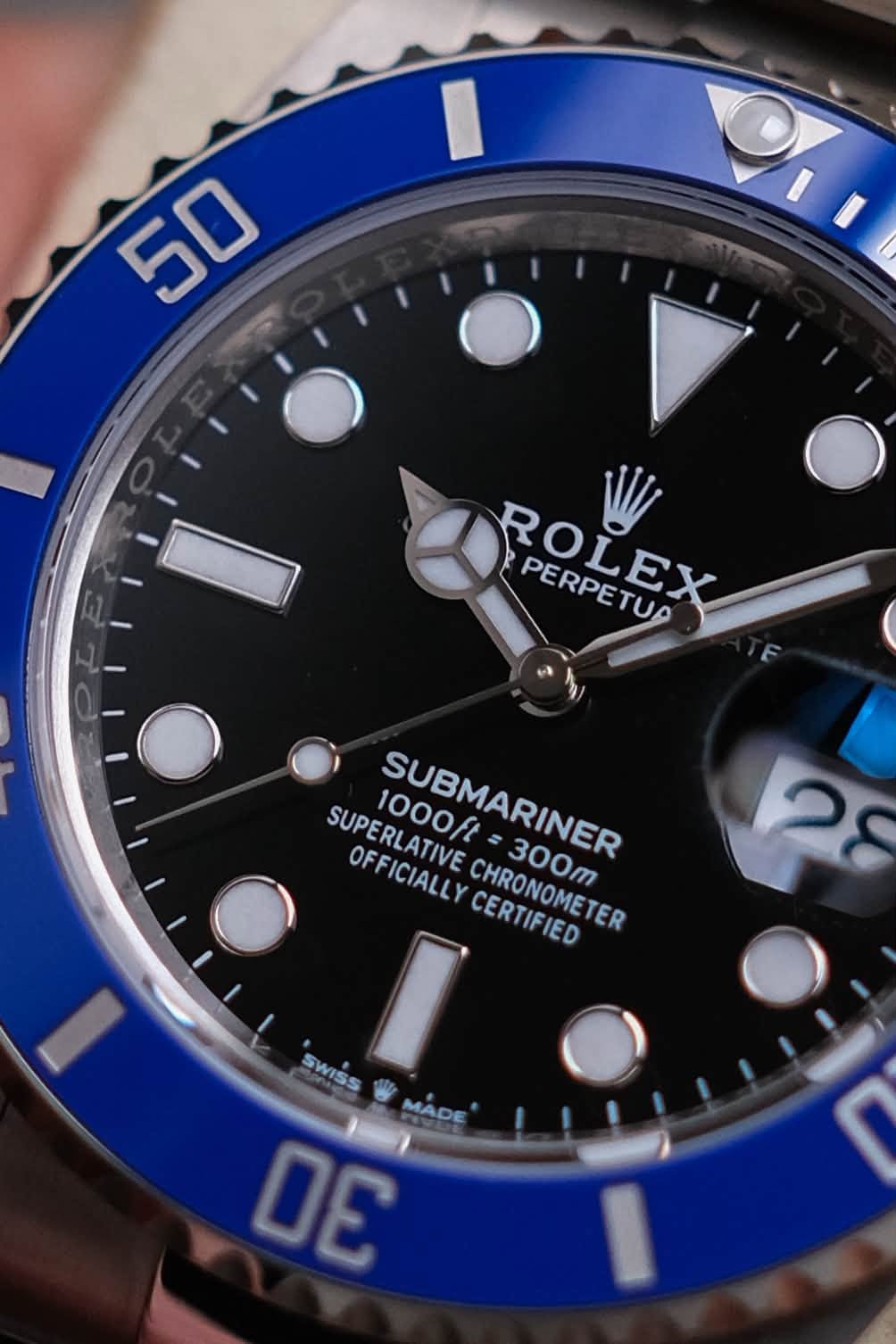 นาฬิกา Rolex Submariner Date Cookie Monster 18K White Gold 126619LB