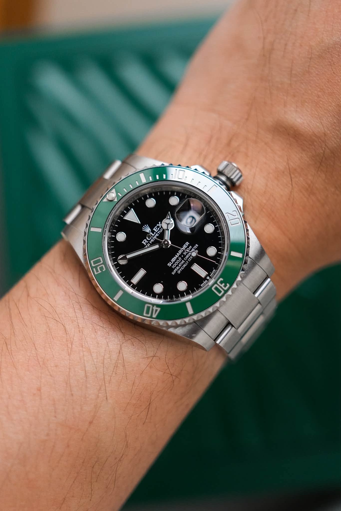 Rolex Submariner Date “Starbucks” Oystersteel 126610LV-0002 (3)