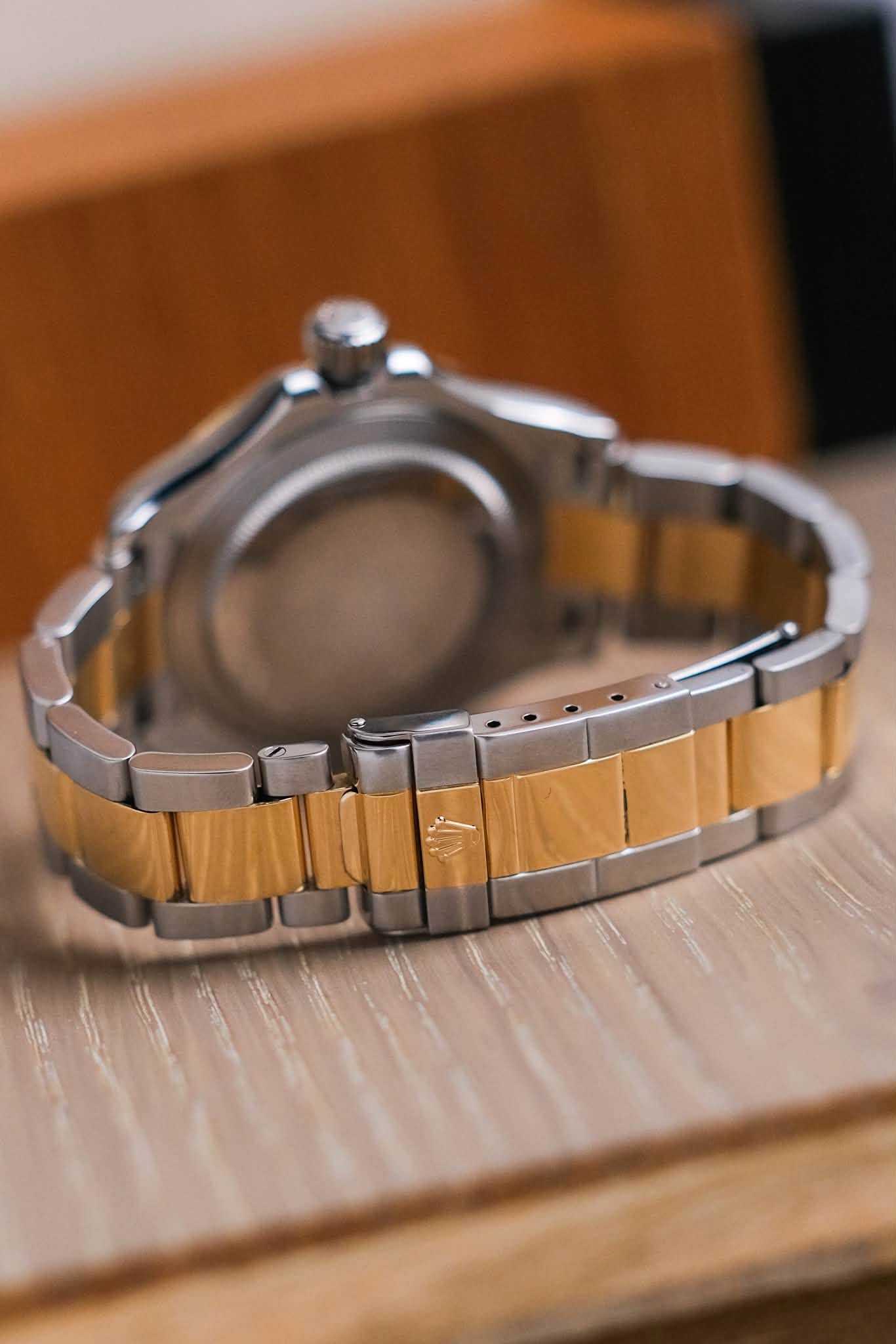 นาฬิกามือสอง Rolex Yacht-Master 40 Steel & 18K Yellow Gold 16623
