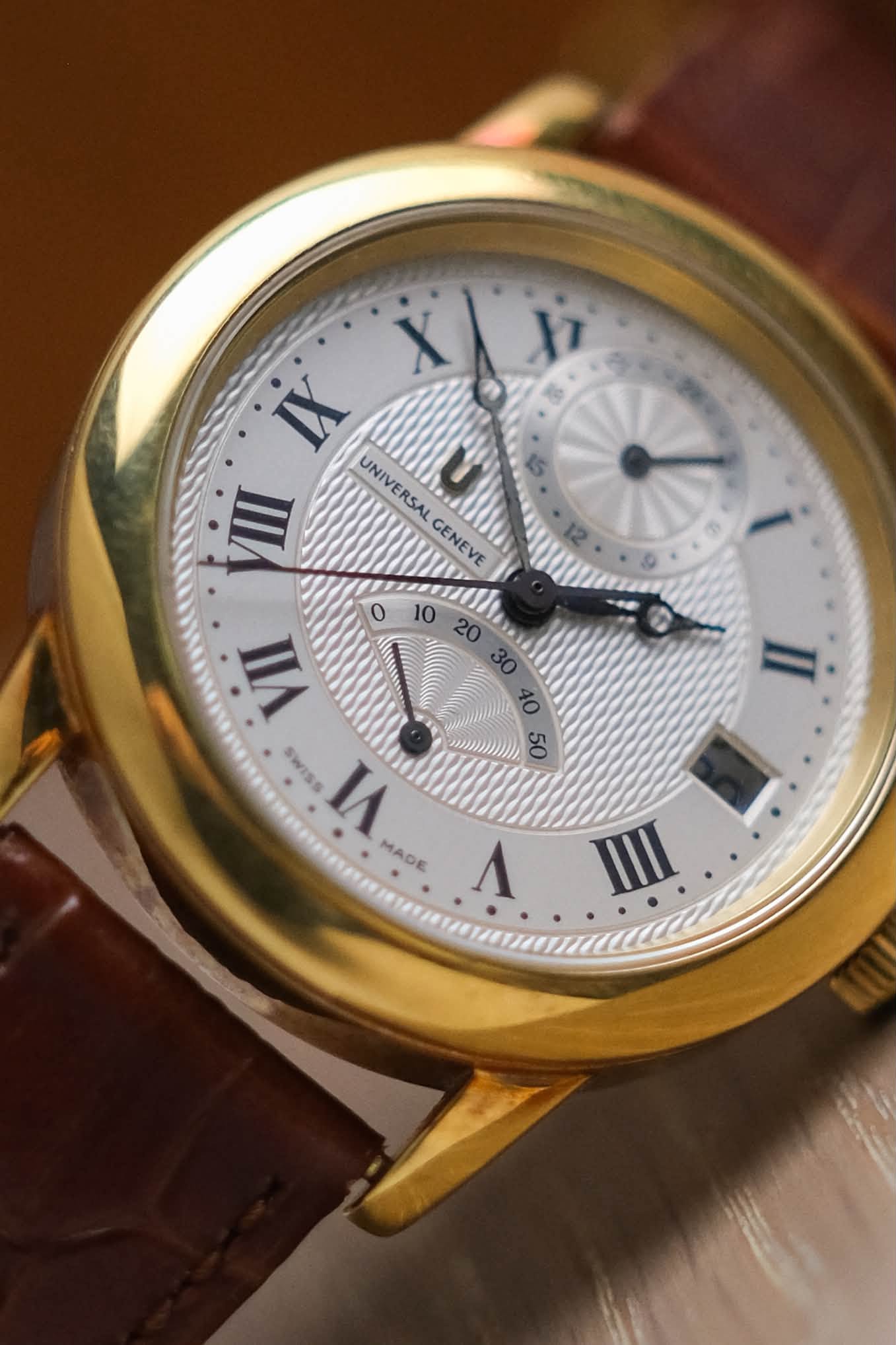 ขายนาฬิกา Universal Genève Guilloché Power Reserve 18k Yellow Gold