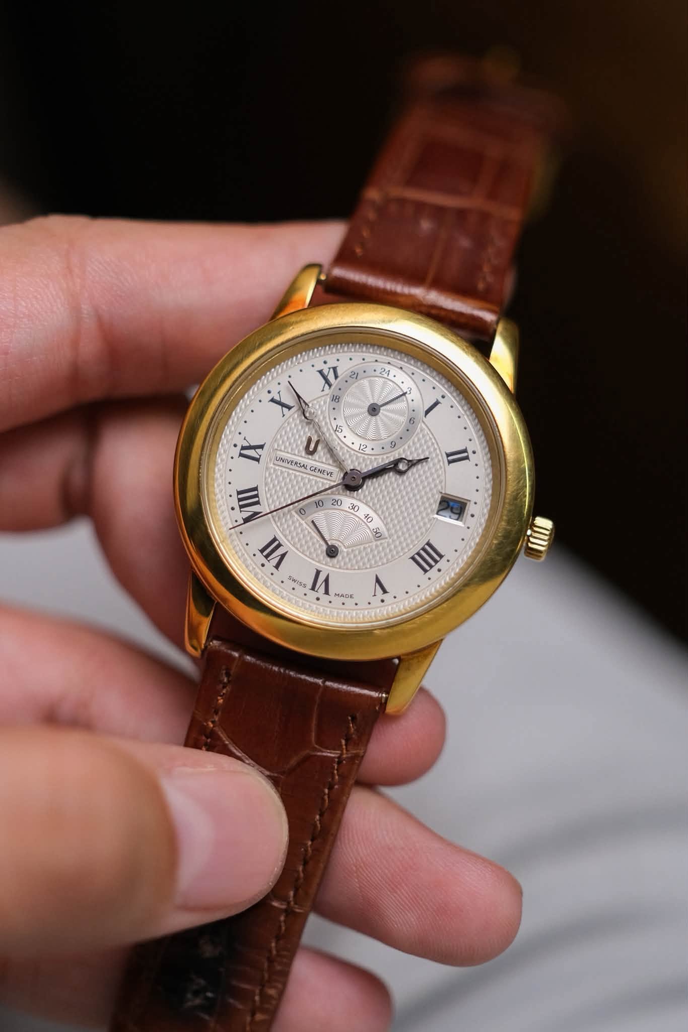 นาฬิกา Universal Genève Guilloché Power Reserve 18k Yellow Gold